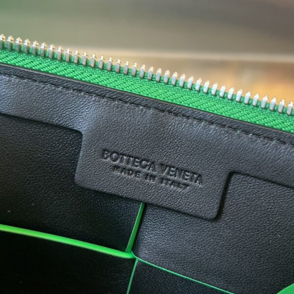 Bottega Veneta Cassette Camera Bag