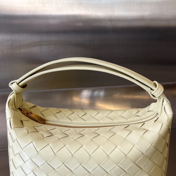 Bottega Veneta Mini Wallace