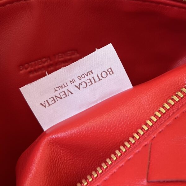 Bottega Veneta Mini Wallace