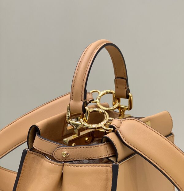 Fendi peekaboo