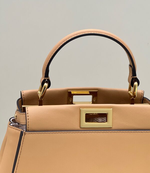 Fendi peekaboo