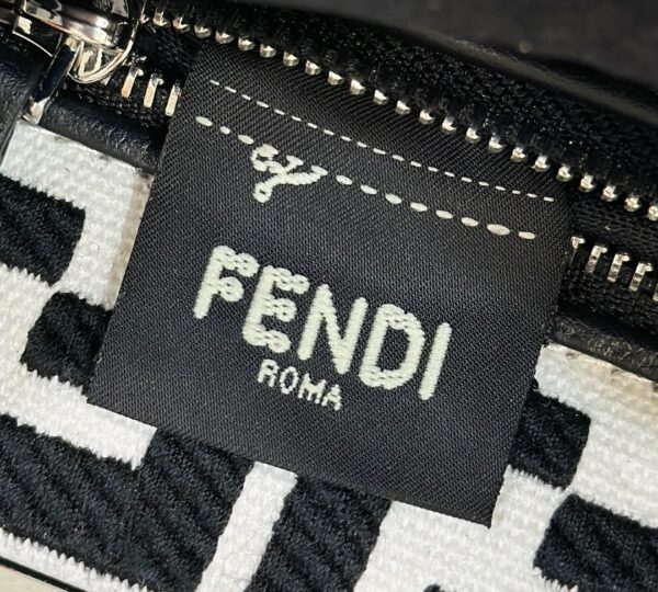 Fendi peekaboo