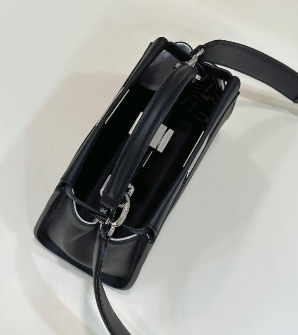 Fendi peekaboo