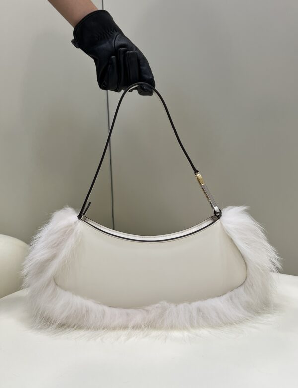 FENDI O’LOCK