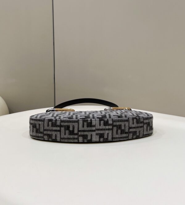 FENDI O’LOCK