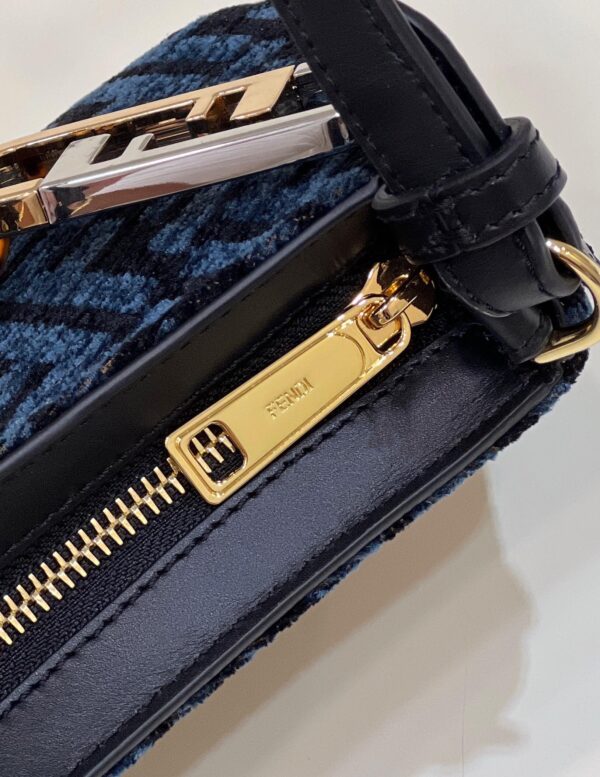 FENDI O’LOCK