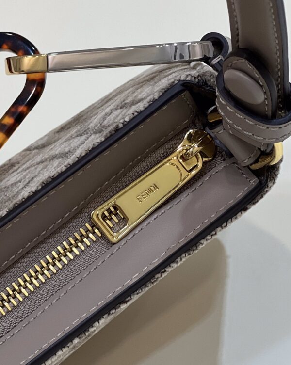 FENDI O’LOCK