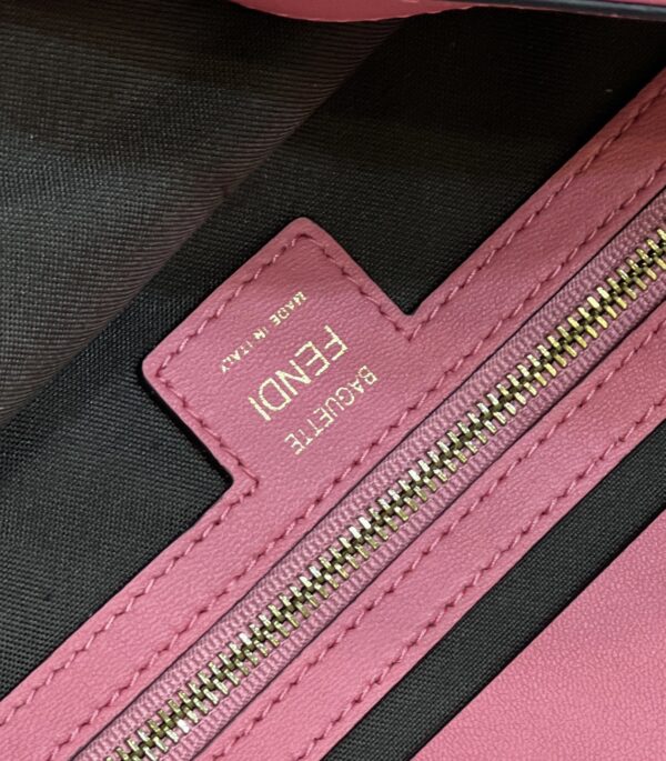 Fendi Baguette