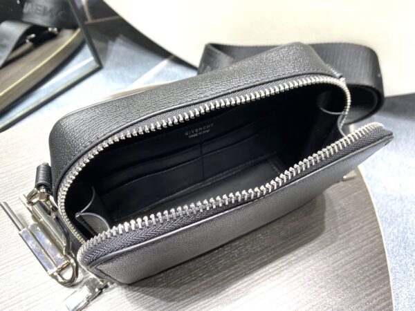 Givenchy Antigona U Camera Bag