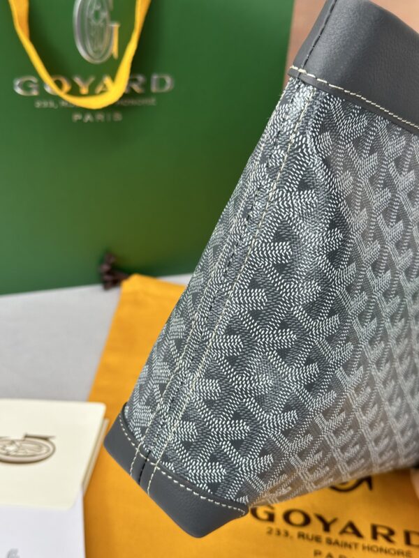 Goyard Conti Handbag