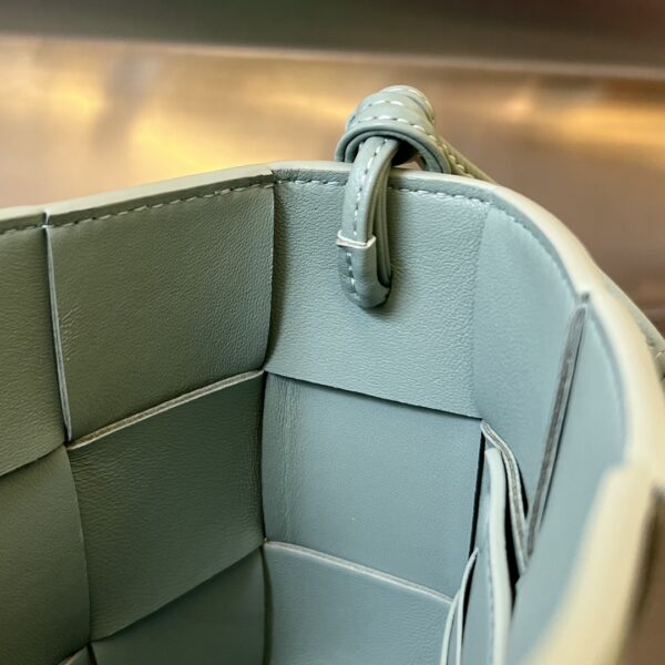 Bottega Veneta BV Cassette Pouch On Strap