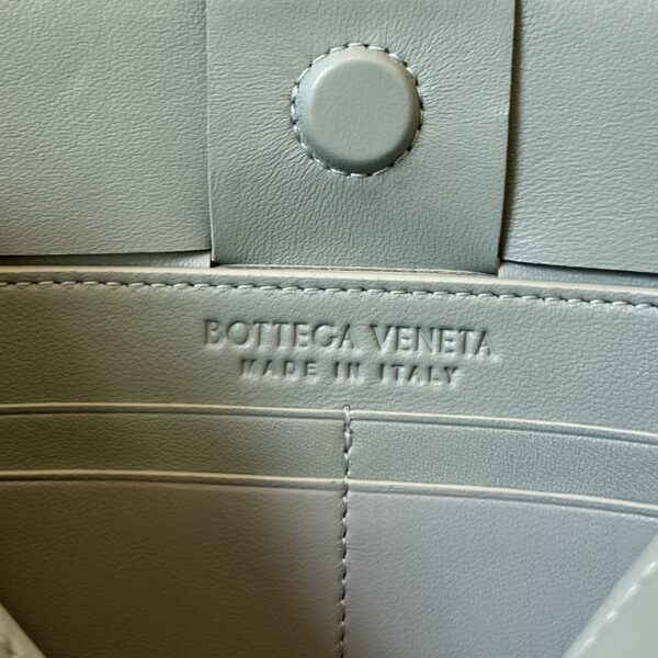 Bottega Veneta BV Cassette Pouch On Strap