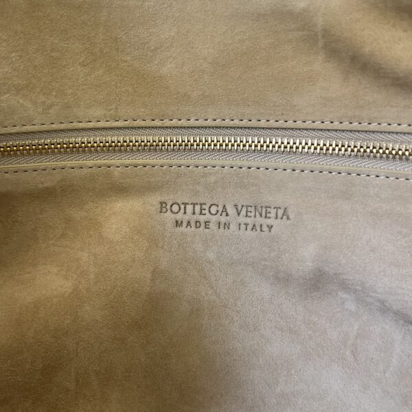 Bottega Veneta Classic Jodie