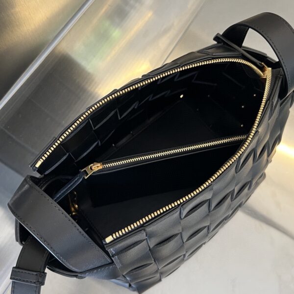 Bottega Veneta BV Small Bowling Cassette