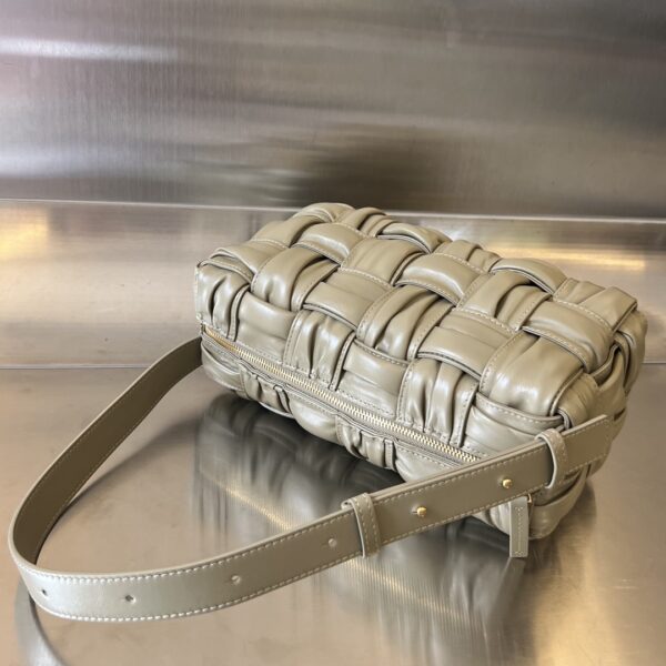 Bottega Veneta BV Brick Cassette