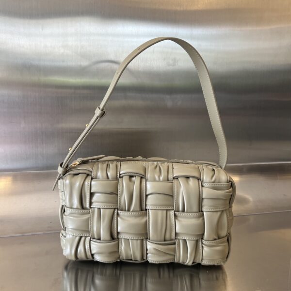 Bottega Veneta BV Brick Cassette
