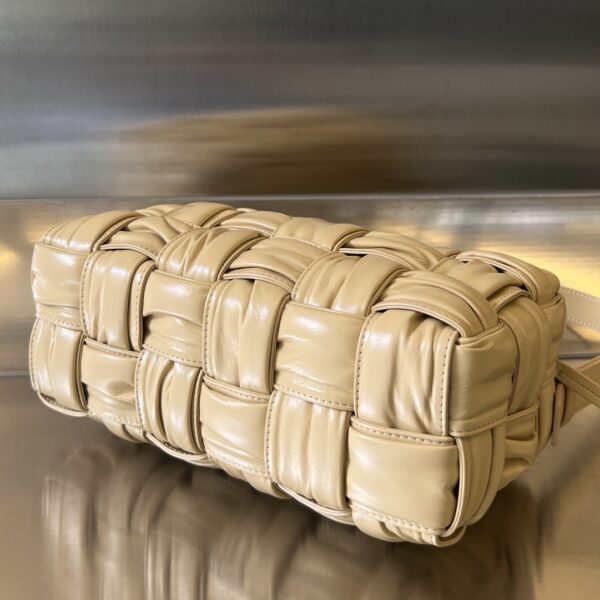 Bottega Veneta BV Brick Cassette