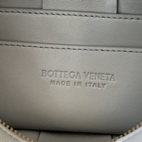 BOTTEGA VENETA BV Small Brick Cassette