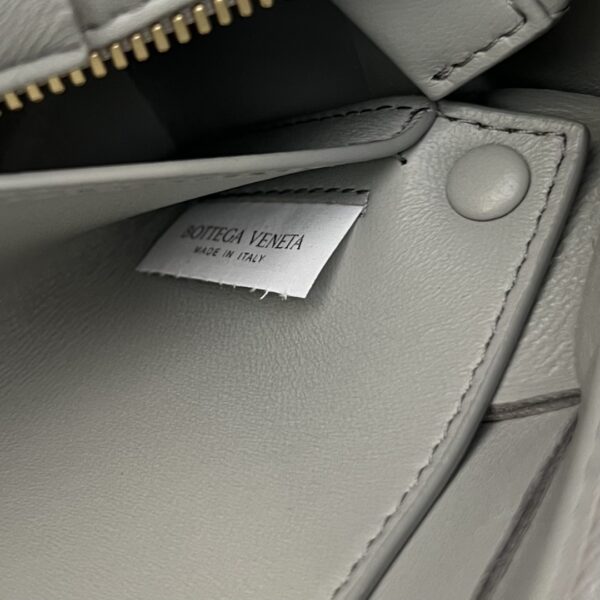 BOTTEGA VENETA BV Small Brick Cassette