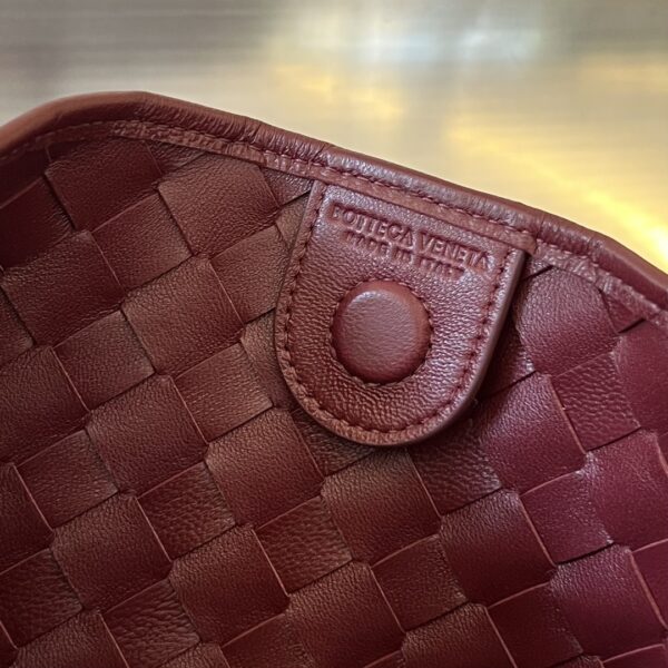 Bottega Veneta BV Sardine With Chain