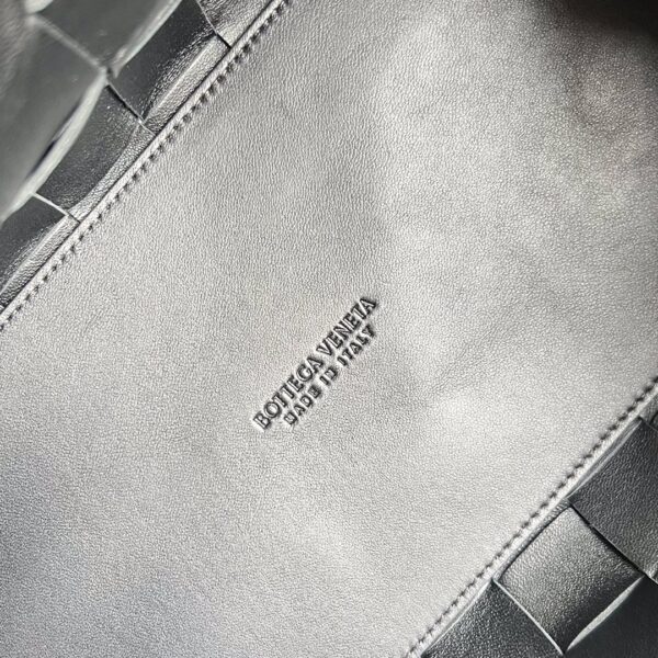 Bottega Veneta BV Bowling Cassette