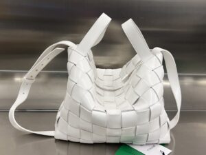 Bottega Veneta BV Bowling Cassette