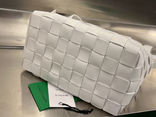 Bottega Veneta BV Bowling Cassette