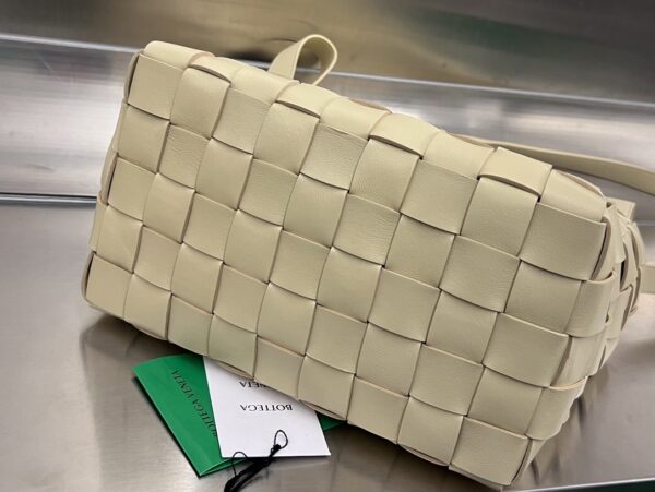 Bottega Veneta BV Bowling Cassette