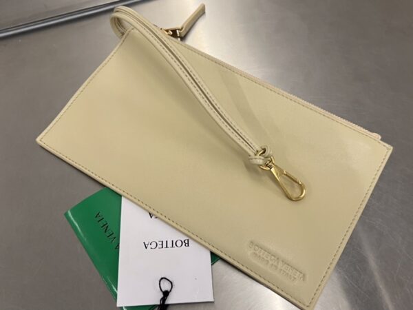 Bottega Veneta BV Bowling Cassette