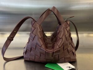 Bottega Veneta BV Bowling Cassette