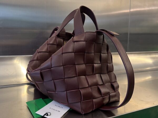 Bottega Veneta BV Bowling Cassette