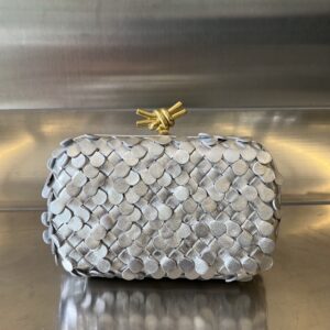 Bottega Veneta Knot