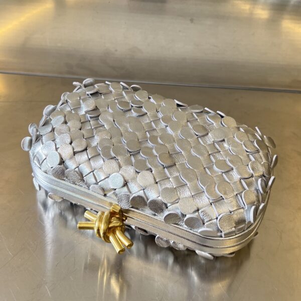 Bottega Veneta Knot