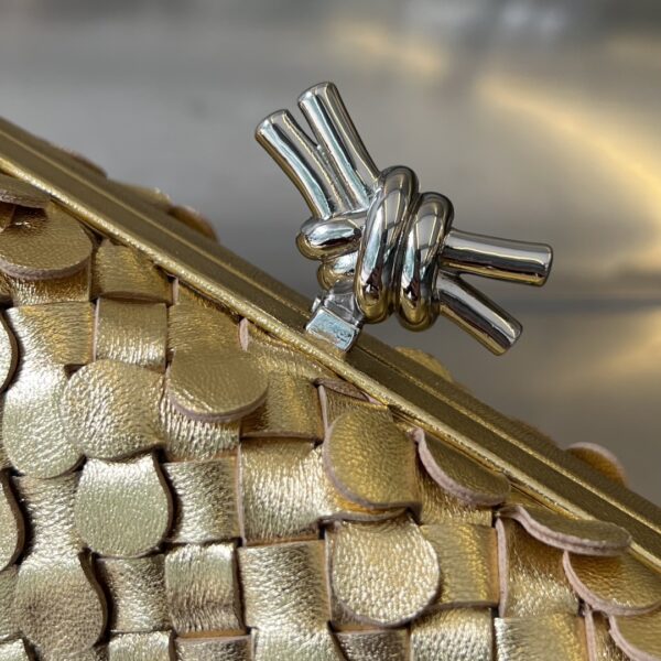Bottega Veneta Knot