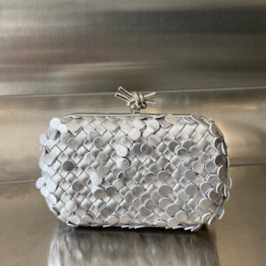 Bottega Veneta Knot