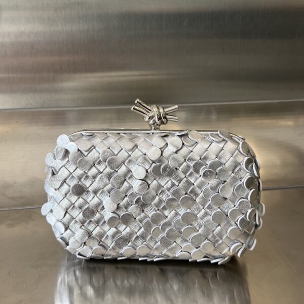 Bottega Veneta Knot