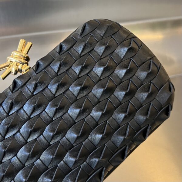 Bottega Veneta Knot