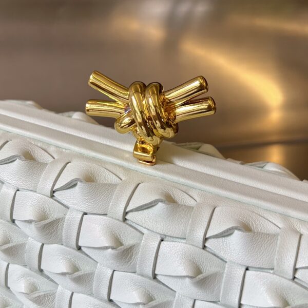 Bottega Veneta Knot