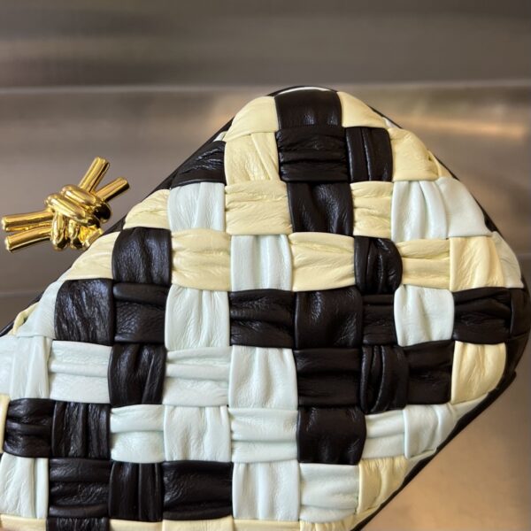Bottega Veneta Knot