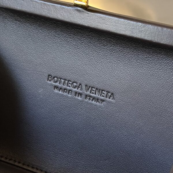 Bottega Veneta Knot