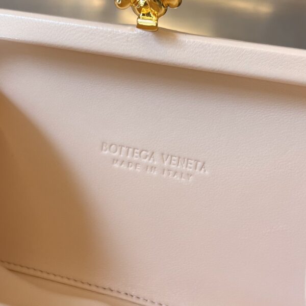 Bottega Veneta Knot