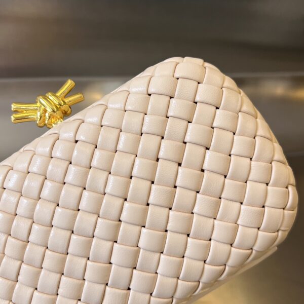 Bottega Veneta Knot