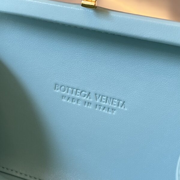 Bottega Veneta Knot