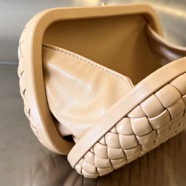 Bottega Veneta Knot