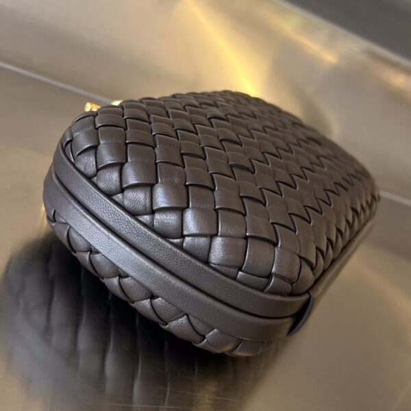 Bottega Veneta Knot