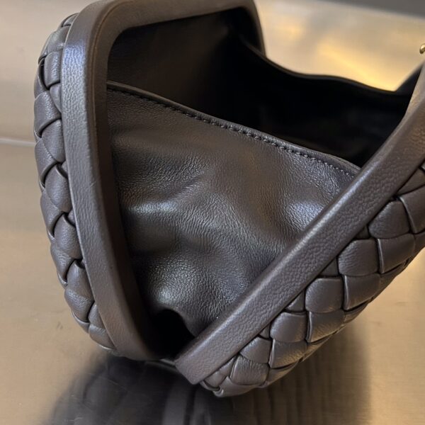 Bottega Veneta Knot
