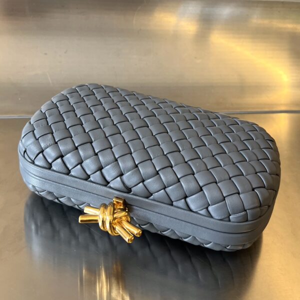 Bottega Veneta Knot