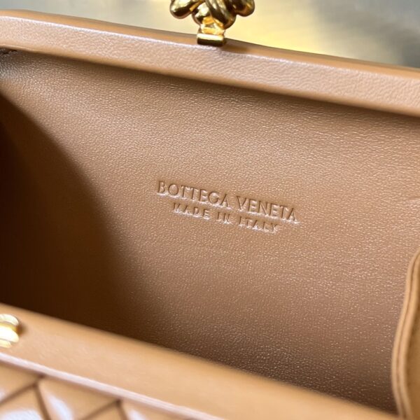 Bottega Veneta Knot