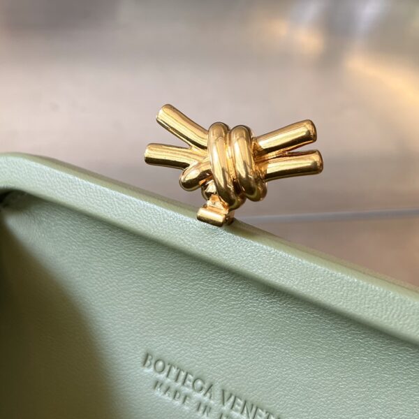 Bottega Veneta Knot