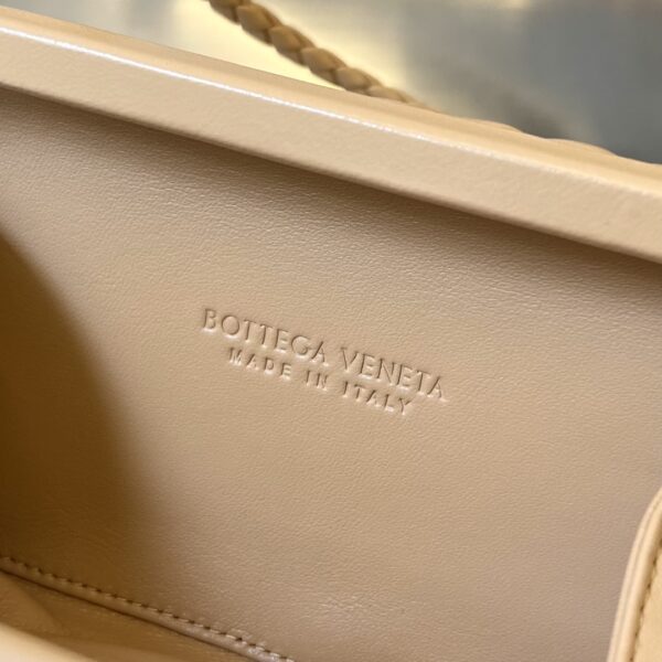 Bottega Veneta Knot On Strap
